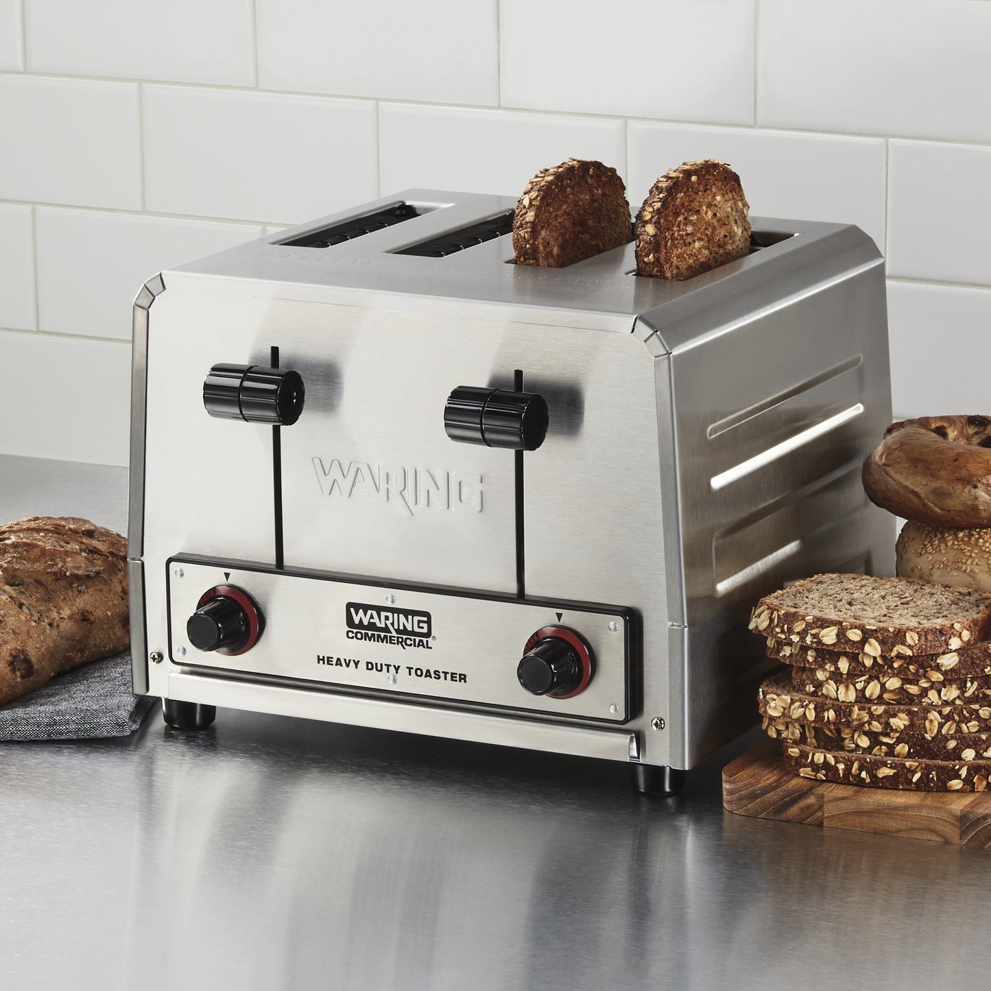 Waring WCT800 4-Slice Heavy-Duty Commercial Toaster, 120V, 19 Amp